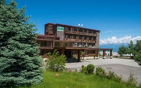 Alazani Valley Hotel
